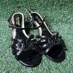 Soft Style Hush Puppies Kitten Heel Open Toe Strappy Size 9.5M Black